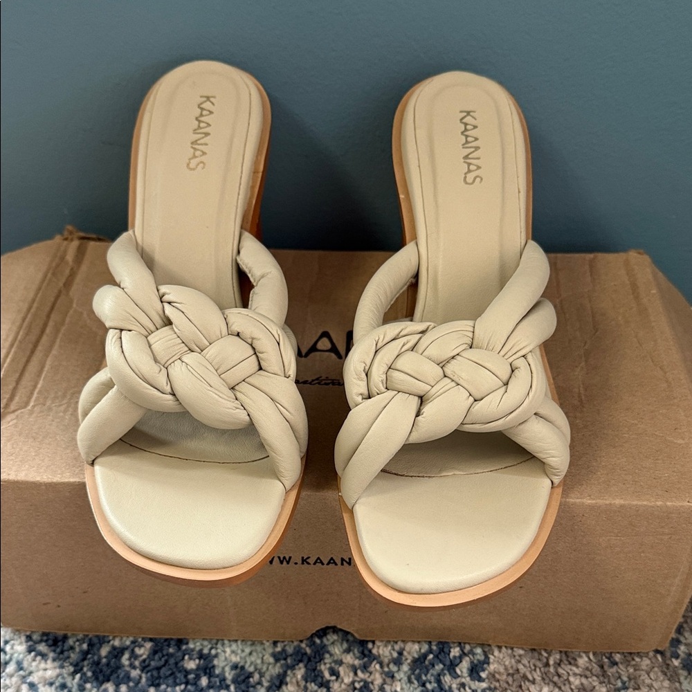 Kaanas Salento heels